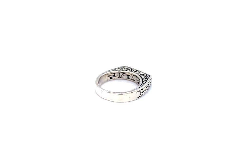 Tipis Ring