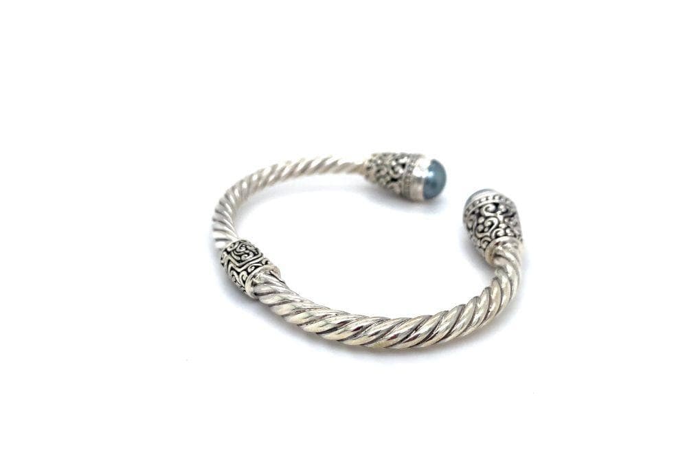 Fiorella Bangle- Grey Pearl