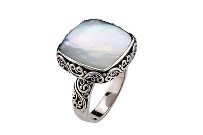 Wander Ring- Mother Of Pearl